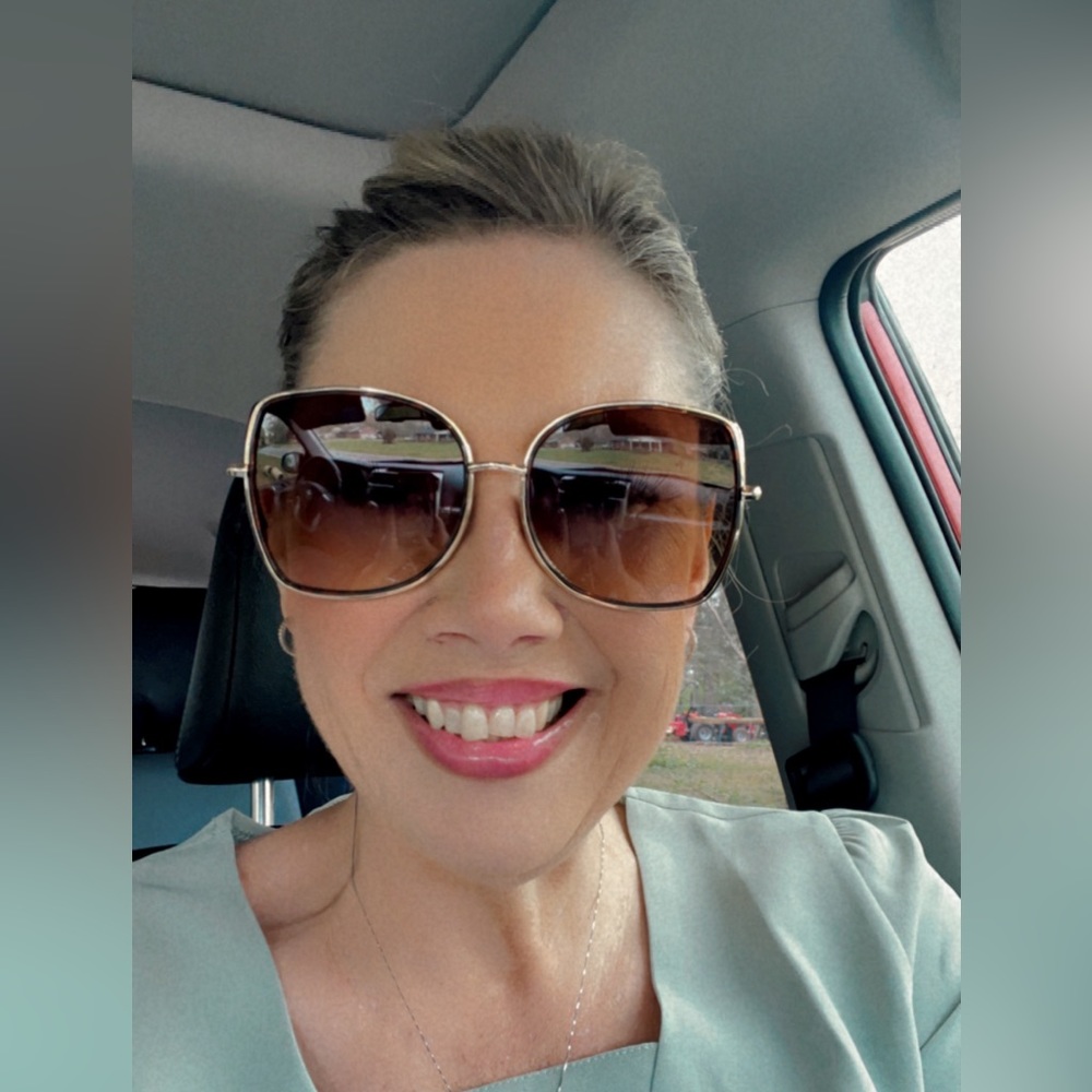 Meet your Posher, Mary